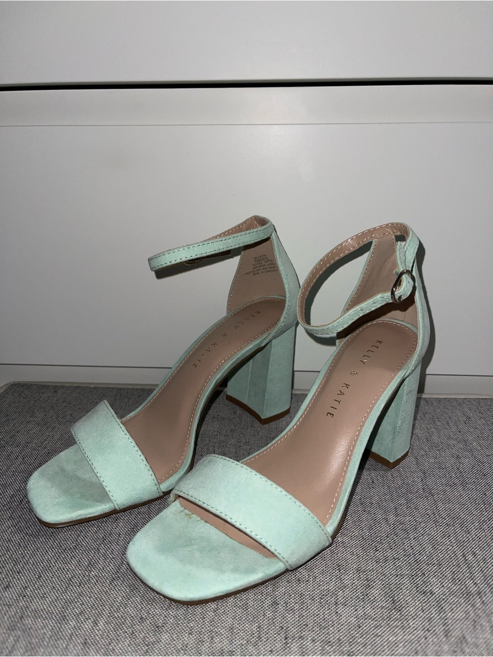 Kelly & Katie Mint Green Block Heel Ankle Strap Sandals; Women’s 6M